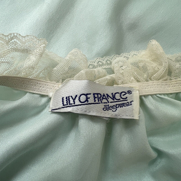Vintage Lily Of France Ivory Crochet Lace Trim Blue Satin‎ Polyester Nightgown - Picture 8 of 8